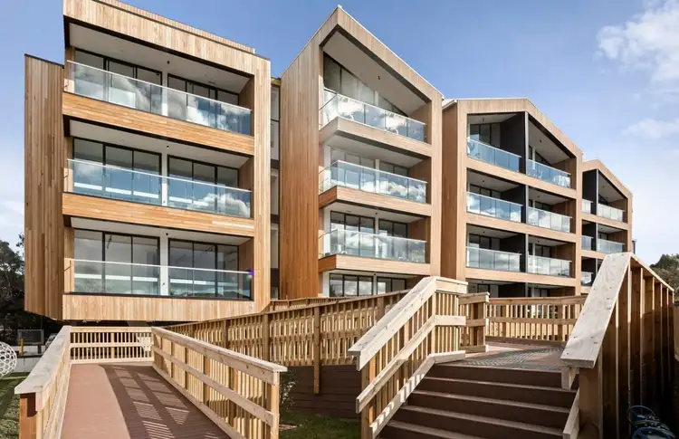 108/110 Roberts Street, West Footscray VIC 3012