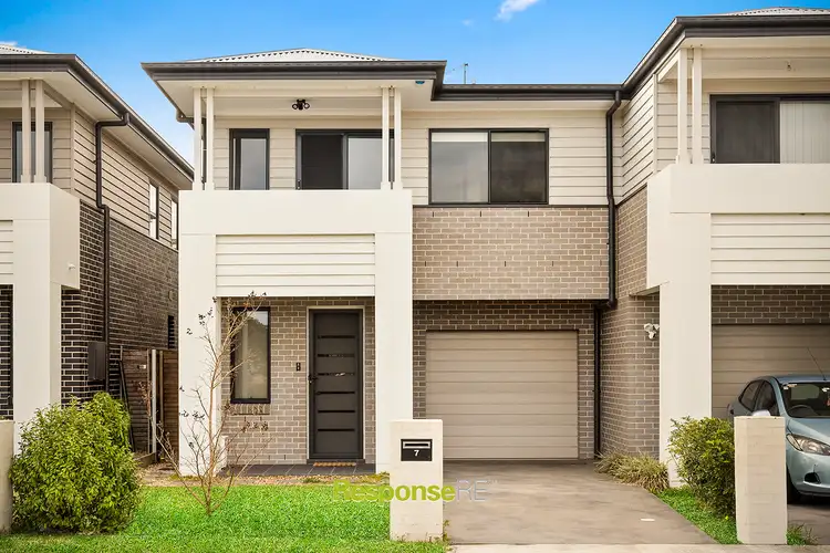 7 Honeysuckle Parade, Marsden Park NSW 2765