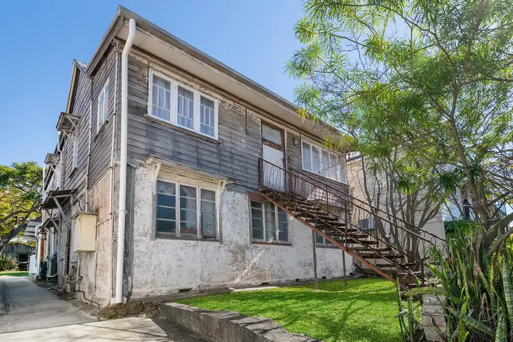 11 Withington Street, East Brisbane QLD 4169