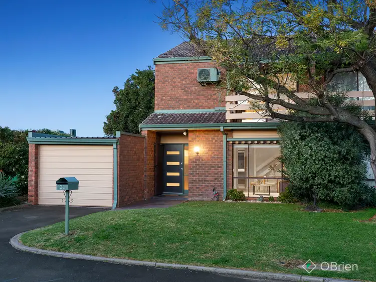Main view of Homely townhouse listing, 20 Everest Drive, Cheltenham VIC 3192