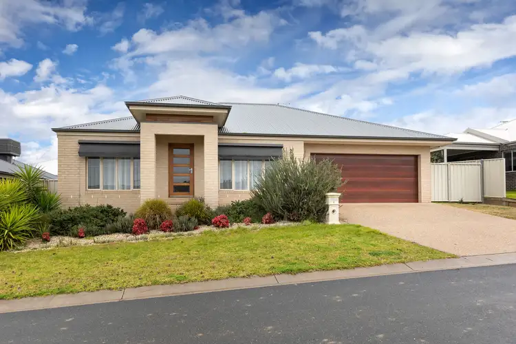 Main view of Homely house listing, 2 Anglesey Street, Wodonga VIC 3690