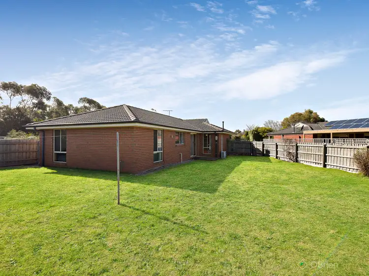 Sixth view of Homely house listing, 9 Lauren Square, Pakenham VIC 3810