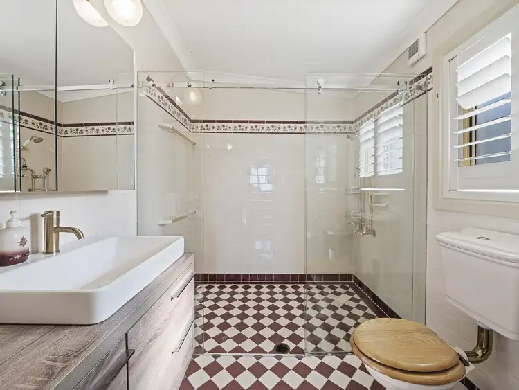 Third view of Homely house listing, 5 Clairvoux Road, Wamberal NSW 2260