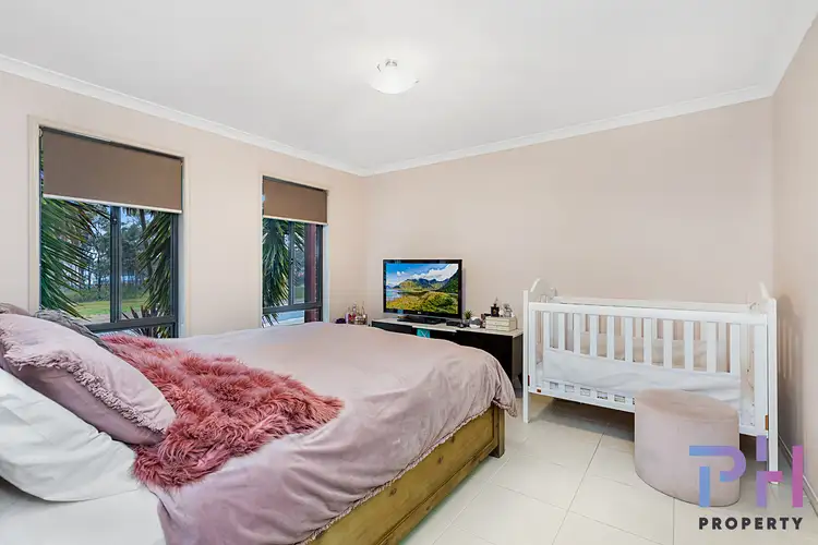 Fifth view of Homely townhouse listing, 4 Highview Terrace, Kangaroo Flat VIC 3555