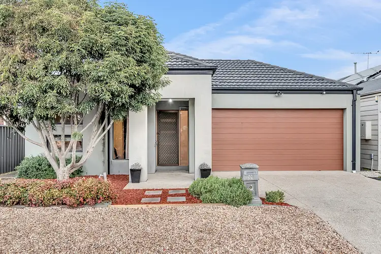 54 Kinglake Crescent, Craigieburn VIC 3064