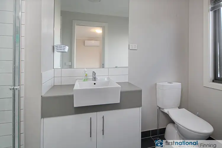 Seventh view of Homely house listing, 2 Parkhurst Drive, Cranbourne East VIC 3977