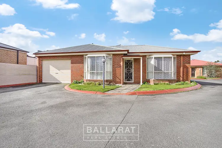 Main view of Homely unit listing, 2/1121 Geelong Road, Mount Clear VIC 3350