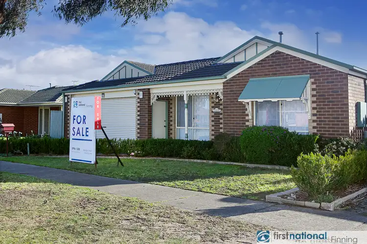 8 Alberton Drive, Cranbourne West VIC 3977