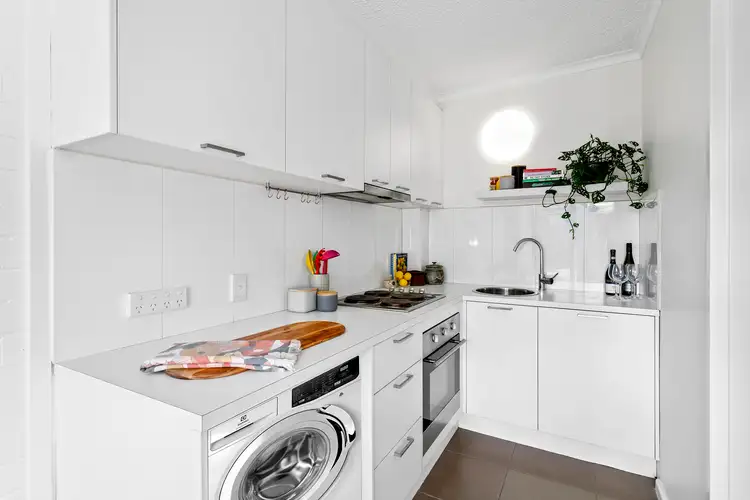 Second view of Homely apartment listing, 3/233 Station Street, Fairfield VIC 3078