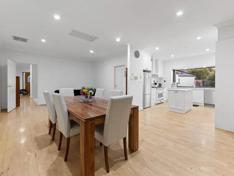 Sixth view of Homely house listing, 5 Coronet Court, Cranbourne VIC 3977