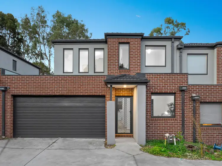 Main view of Homely townhouse listing, 40 Innes Court, Berwick VIC 3806