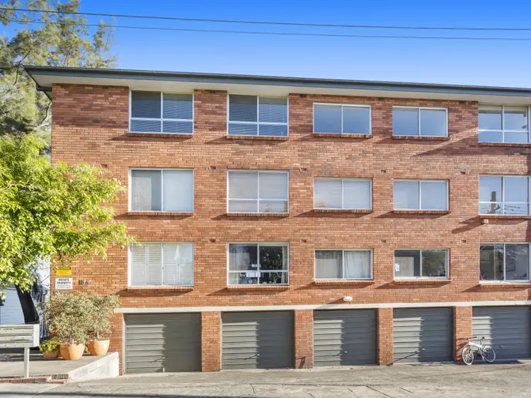 16/18a Ballast Point Road, Birchgrove NSW 2041