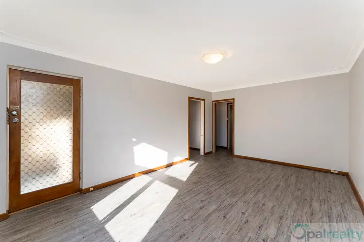 Fourth view of Homely unit listing, 2/9 Catherine Street, Safety Bay WA 6169
