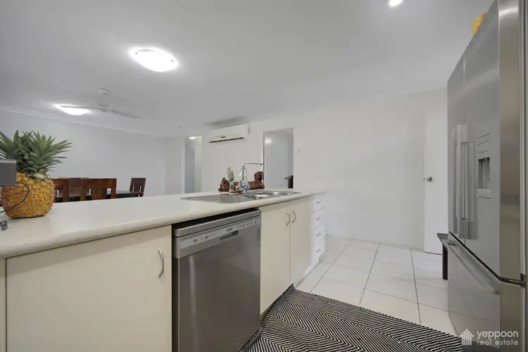 Second view of Homely house listing, 2 Riviera Way, Mulambin QLD 4703