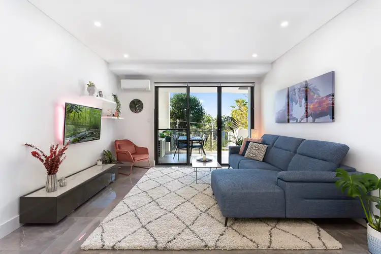 202/22 Pinnacle Street, Miranda NSW 2228