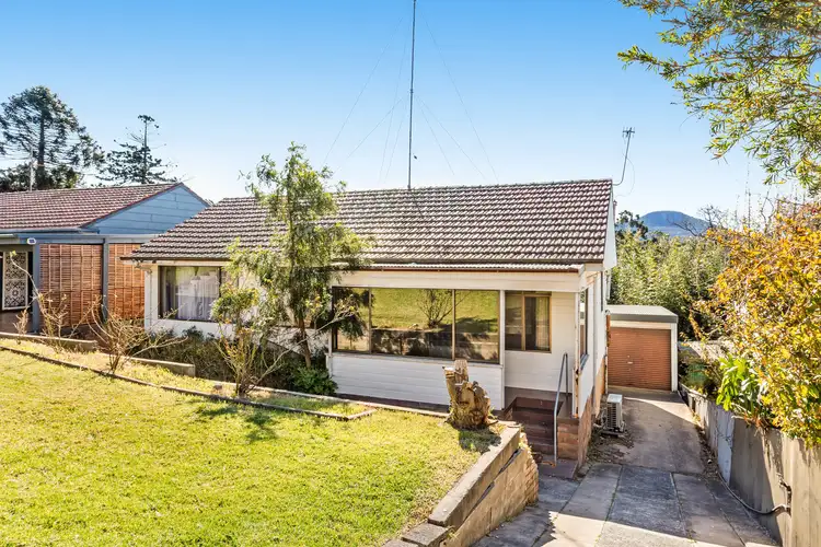 40 Beatus Street, Unanderra NSW 2526