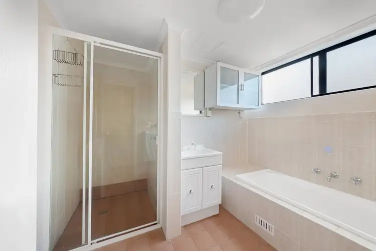 Fifth view of Homely unit listing, 11/216-218 Henry Parry Drive, North Gosford NSW 2250
