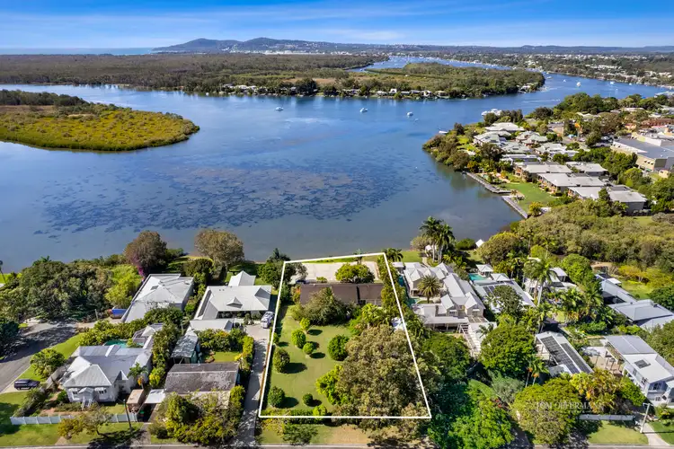 21 Ward Street, Tewantin QLD 4565