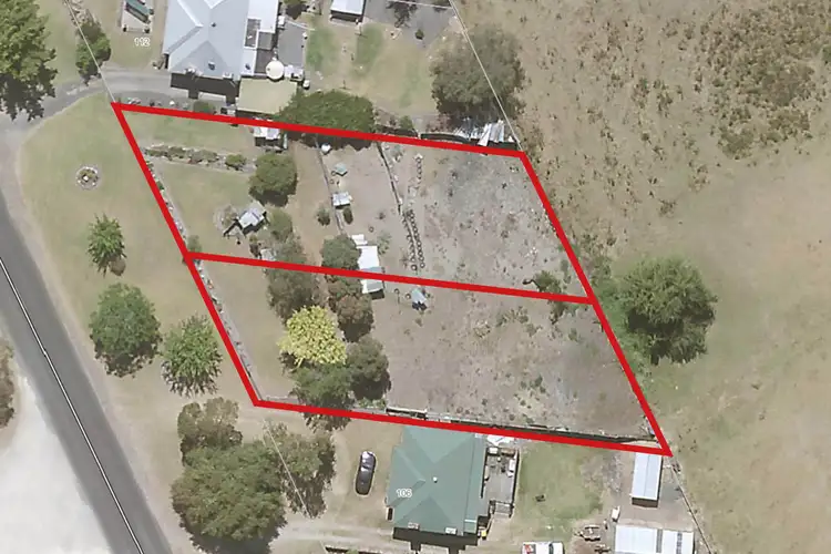 108-110 Lindsay Road, Dartmoor VIC 3304