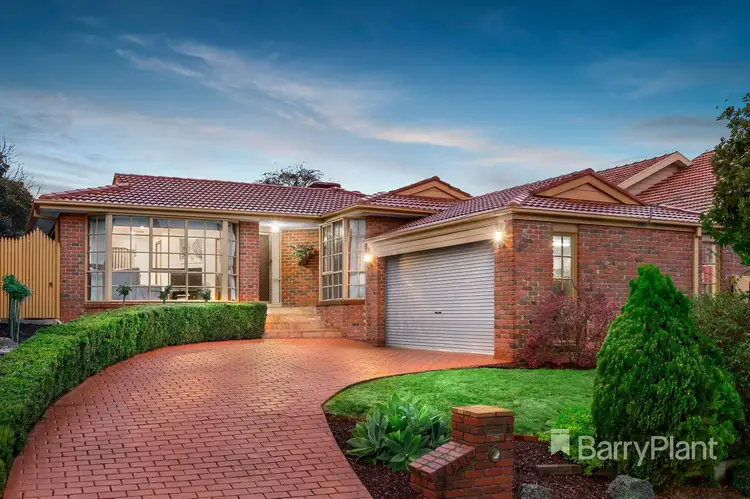 117 Warralong Avenue, Greensborough VIC 3088