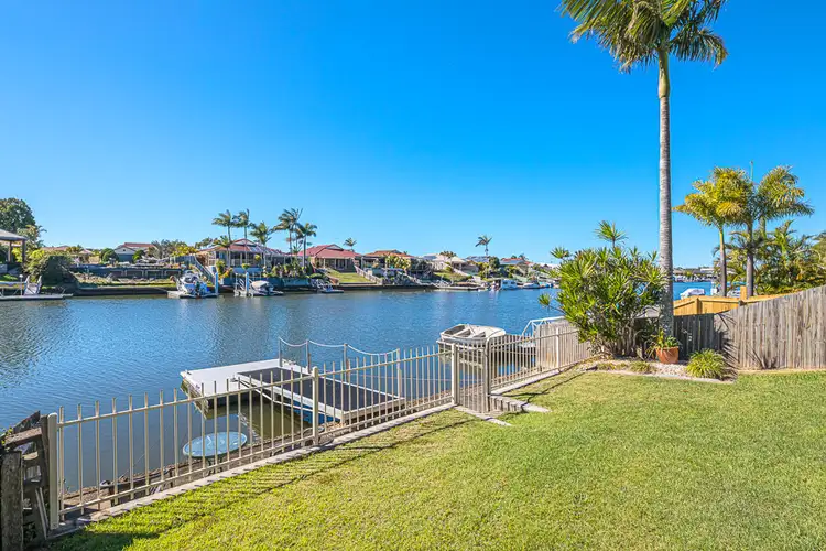 Main view of Homely house listing, 1/52 Hoya Crescent, Bongaree QLD 4507