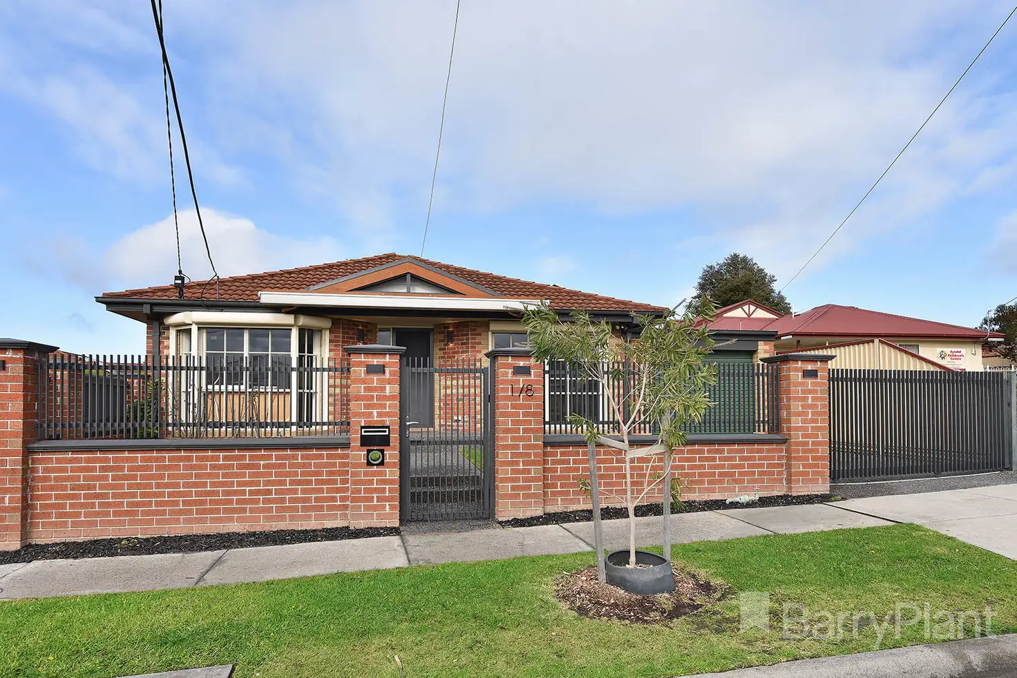 Main view of Homely unit listing, 1/8 Huxtable Street, Mount Waverley VIC 3149