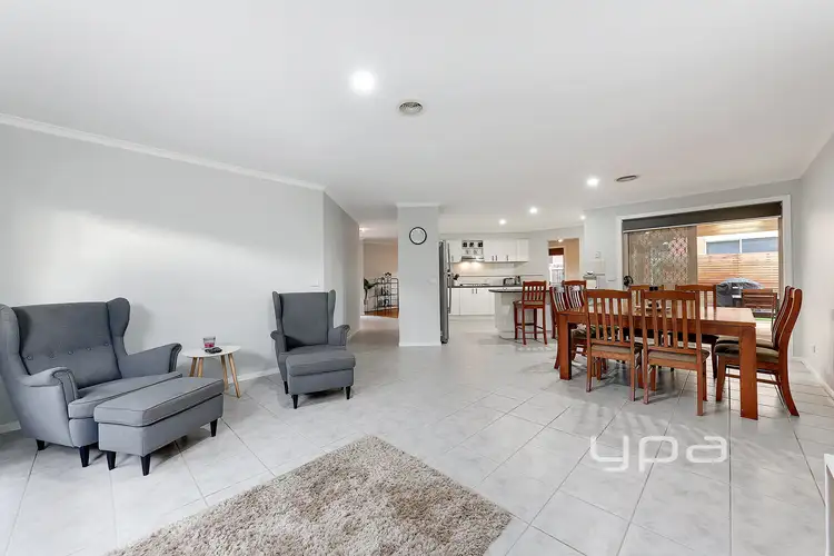 Sixth view of Homely house listing, 7 Elgin Close, Hillside VIC 3037
