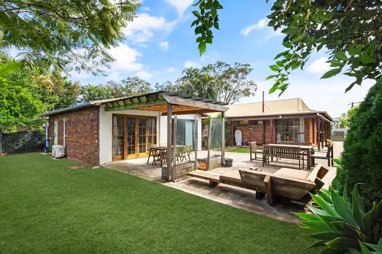 13 Mudjimba Beach Road, Mudjimba QLD 4564