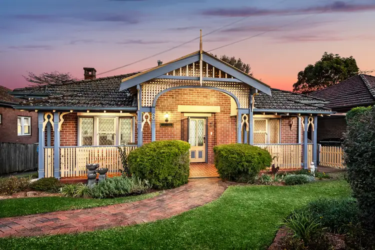 6 Beaumont Avenue, Denistone NSW 2114