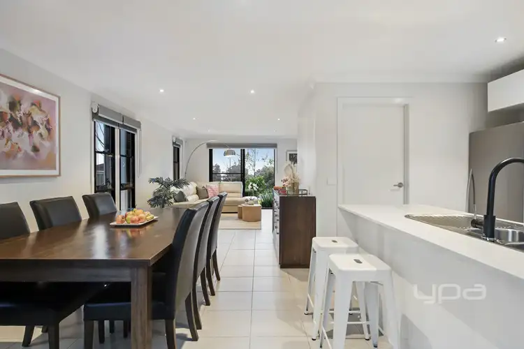 Sixth view of Homely townhouse listing, 30 Napoli Circuit, Greenvale VIC 3059