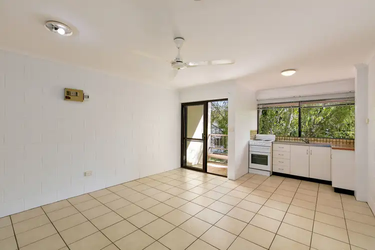 Fourth view of Homely unit listing, 25/5-9 Fisk Street, Westcourt QLD 4870