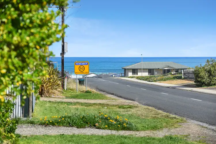 Second view of Homely house listing, 32 Chapman Road, Middleton SA 5213