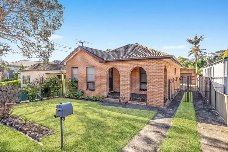 Main view of Homely house listing, 40 Chamberlain Avenue, Caringbah NSW 2229
