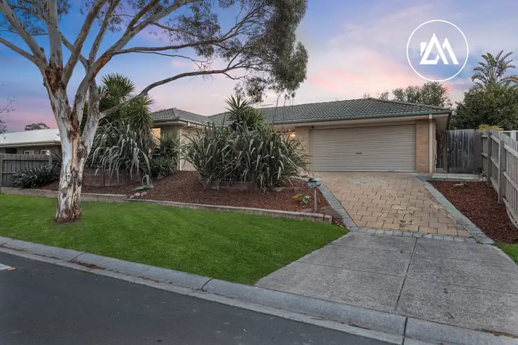 10 Trentham Way, Langwarrin VIC 3910