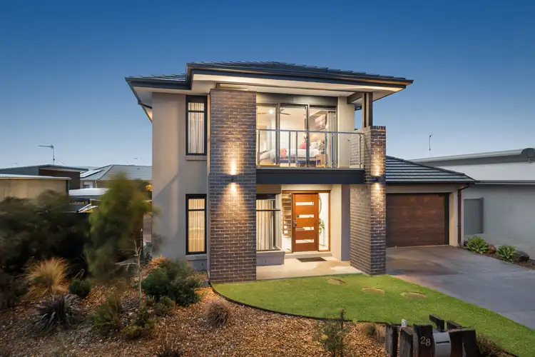 28 Neville Drive, Armstrong Creek VIC 3217