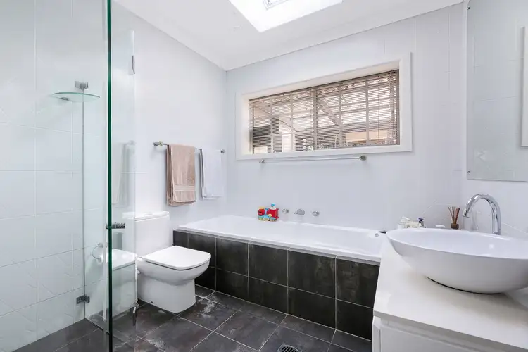 Sixth view of Homely house listing, 10 Larnock Avenue, Pymble NSW 2073