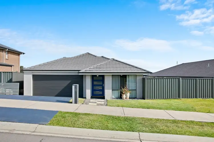 38 Tournament Street, Rutherford NSW 2320