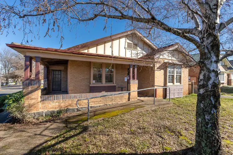 135 Sale Street, Orange NSW 2800
