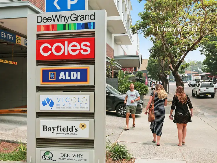 Third view of Homely apartment listing, 3/15 Sturdee Parade, Dee Why NSW 2099