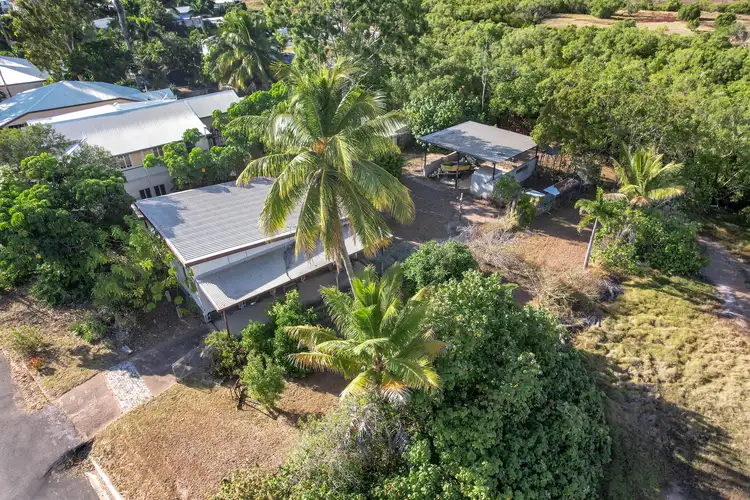 40 Seventh Street, Railway Estate QLD 4810