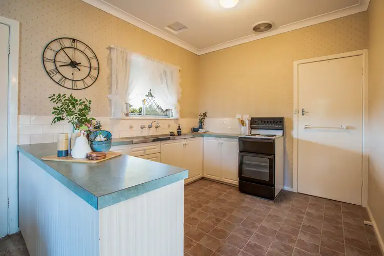 Sixth view of Homely house listing, 121 Boronia Street, North Albury NSW 2640