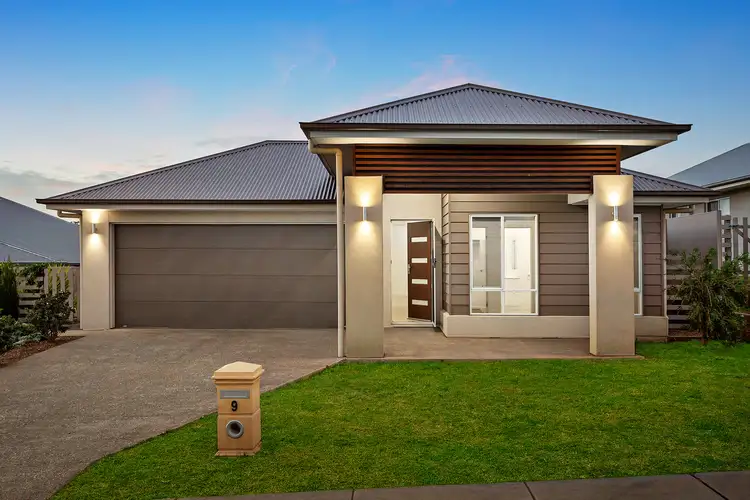 9 Slattery Road, North Rothbury NSW 2335