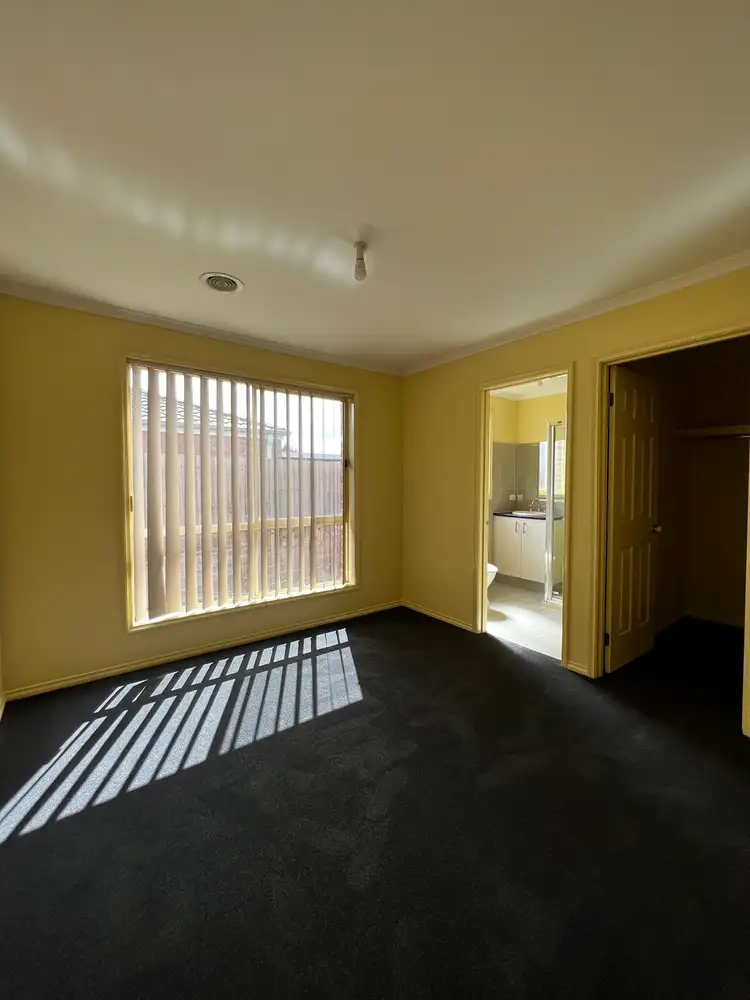 Fourth view of Homely house listing, 1/9 Elgin Close, Hillside VIC 3037