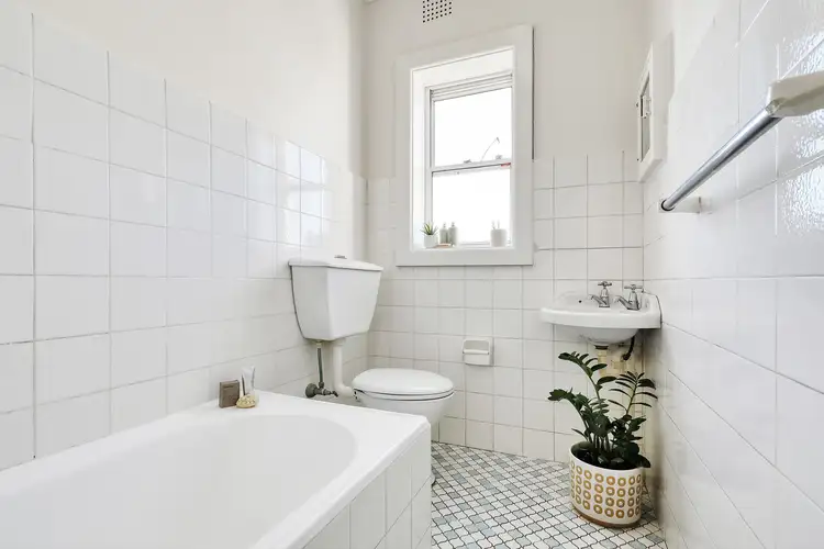 Sixth view of Homely apartment listing, 6/1 Lowe Street, Clovelly NSW 2031