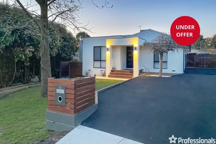 Main view of Homely house listing, 10 Badger Court, Lilydale VIC 3140