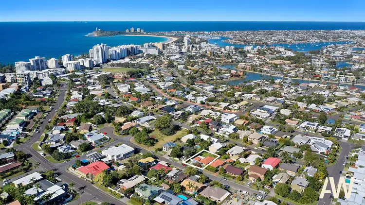 2/9 Tombarra Street, Mooloolaba QLD 4557