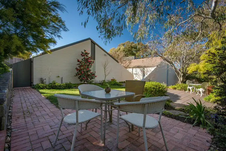 6 Jordon Place, Spence ACT 2615