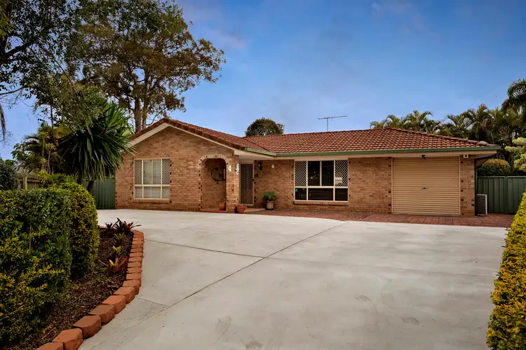 4 Oban Court, Eagleby QLD 4207