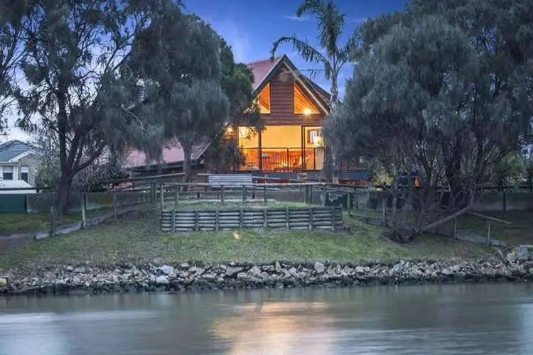 Second view of Homely house listing, 32B Mascot Avenue, Bonbeach VIC 3196