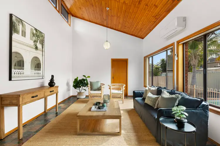 22 Burgess Avenue, Figtree NSW 2525